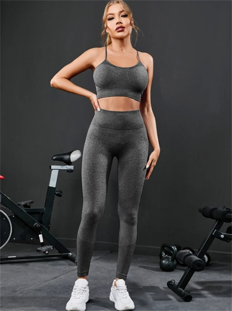 2-Piece Women's Seamless Yoga Set